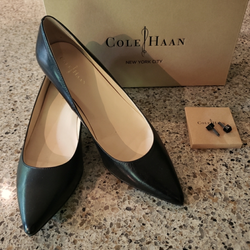 Cole Haan Nike Air Black Leather Juliana 45 Pointed Toe Pump - 2" Heel - w/ Box